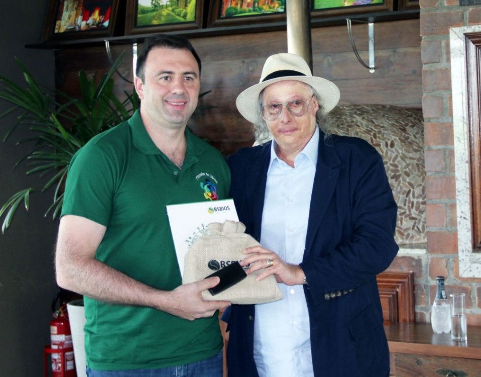 A Bsbios levou o Jose Luiz Tejon...